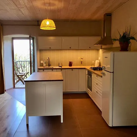 Dans Ancienne Maison Apartment