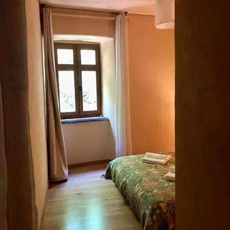 Dans Ancienne Maison Rocles (Ardeche)